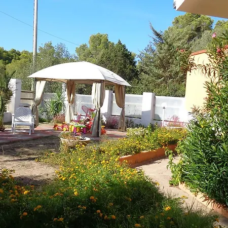 Porto Pino Mimosa * SantʼAnna Arresi