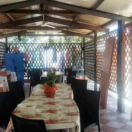 Villa Porto Pino Mimosa SantʼAnna Arresi