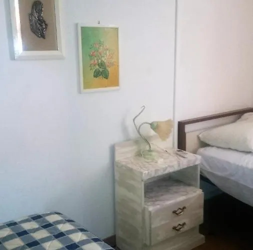 Porto Pino Mimosa Villa *